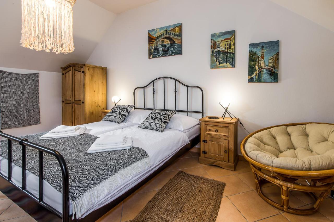 Poetika Apartments Прешов Экстерьер фото