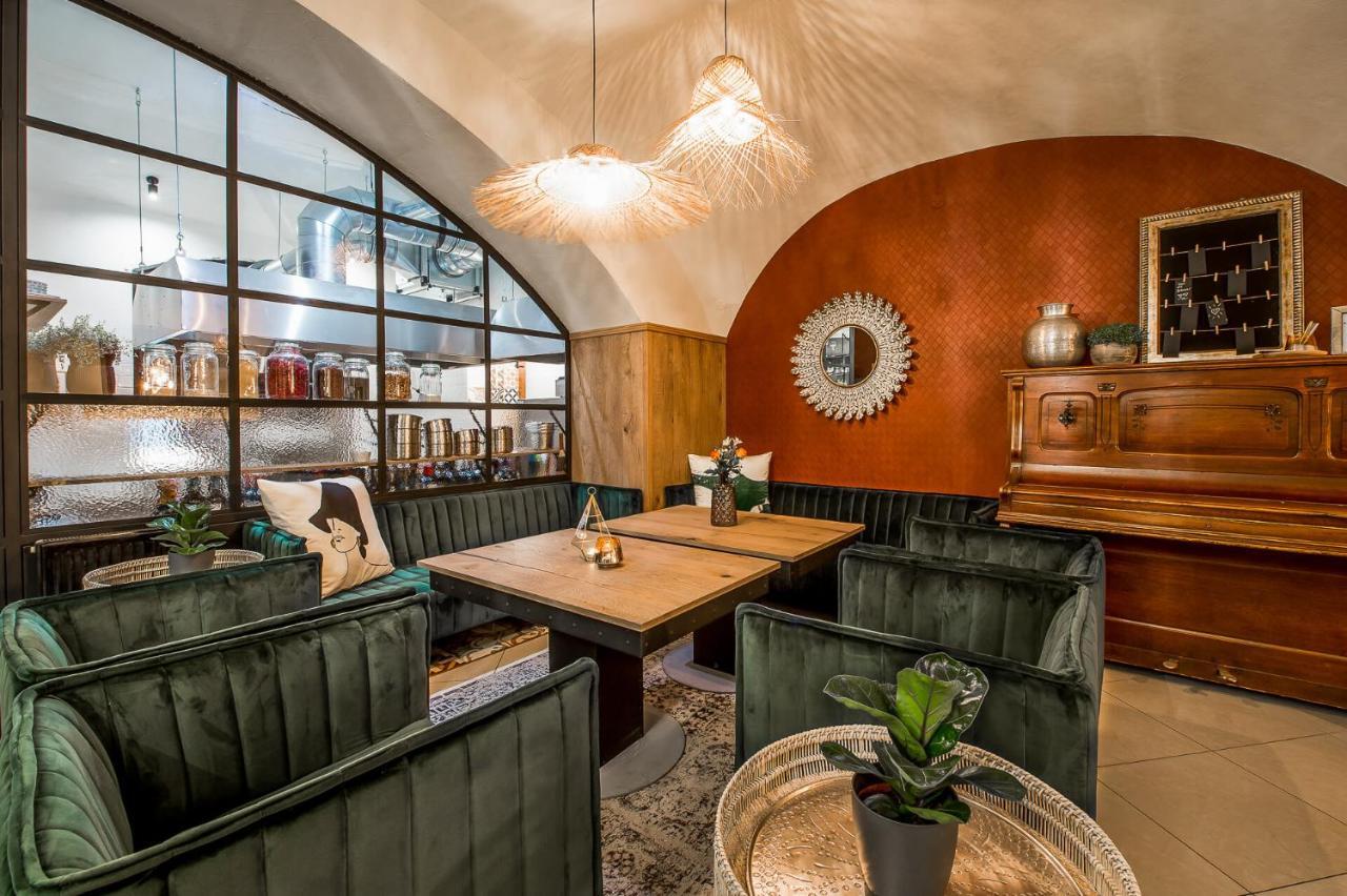 Poetika Apartments Прешов Экстерьер фото