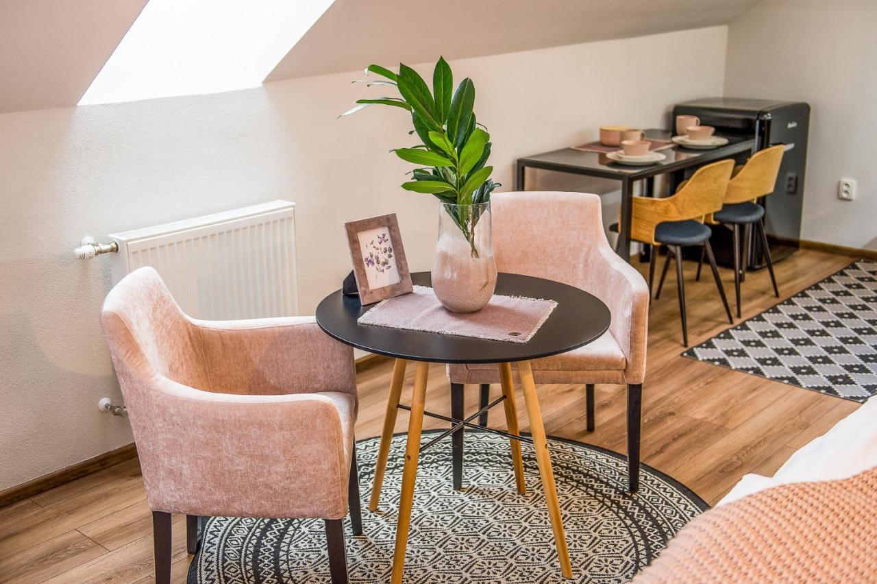 Poetika Apartments Прешов Экстерьер фото